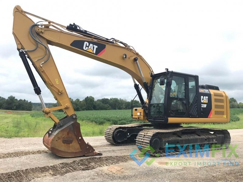 Cat and Komatsu Excavator